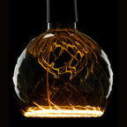 SEGULA LED Floating Globe 150 twisted smokey grau – E27, 6 W, 1.900 K, dimmbar – Bild 2