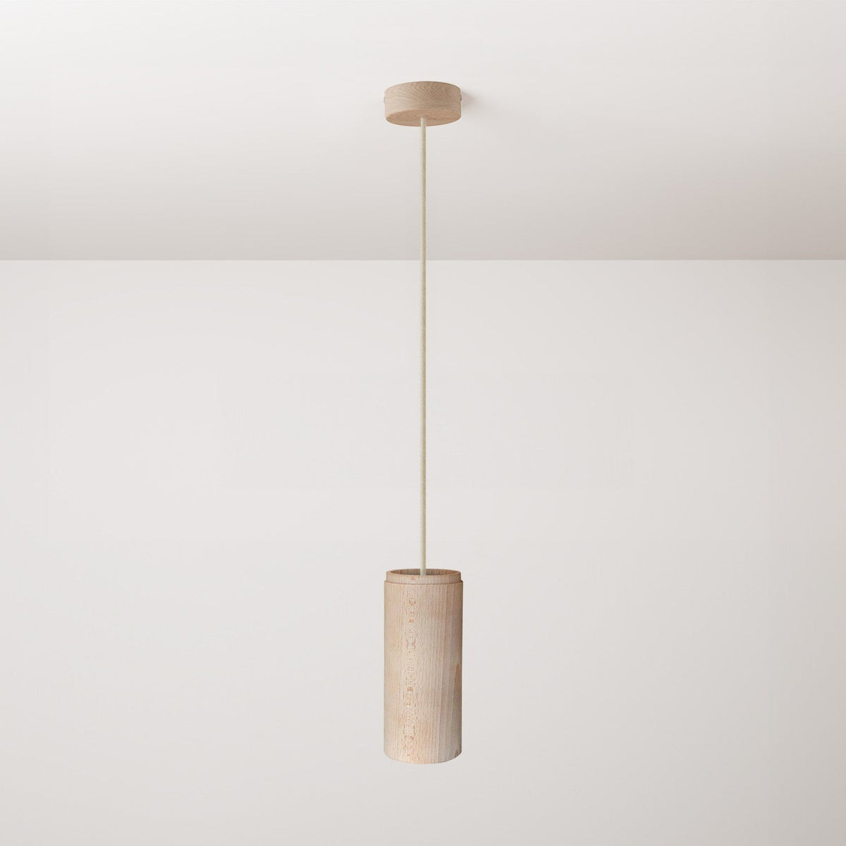 Pendelleuchte mit Holz-Lampenschirm für Tub-E27 Spot