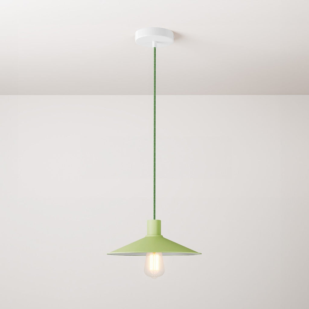 Pendelleuchte mit Textilkabel, Swing Pastel Schirm und Metallakzenten – Wiesengrün