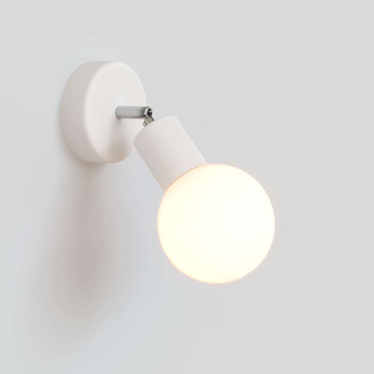 Außenwandleuchte Modulair IP65 mit verstellbarem Gelenk und kugelförmigem, bruchsicherem Unbreak-a-Ball-Lampenschirm - Weiß