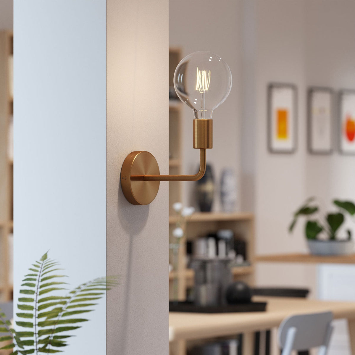 Fermaluce Metal, Wandleuchte aus Metall mit Bogenausleger – Satin-Bronze – Ansicht 2