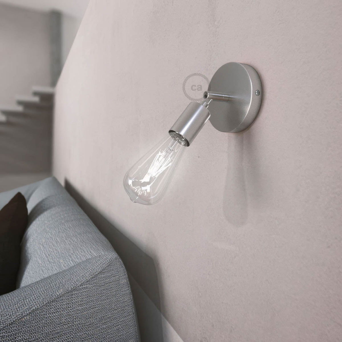 Fermalicht Metal 90°, schwenkbarer Lichtpunkt für Wand oder Decke – Chrom – Ansicht 2
