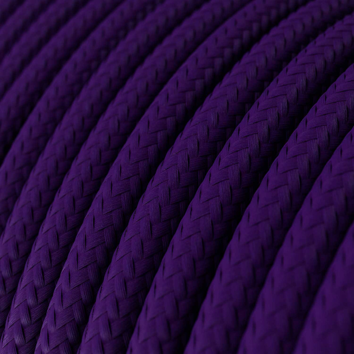Glänzendes, mit Veilchenviolett überzogenes Kabel – Ansicht 2