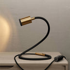 GU1d-one Schwenkbare Lampe ohne Sockel mit Mini-LED-Spot – Satinbronze – Ansicht 2