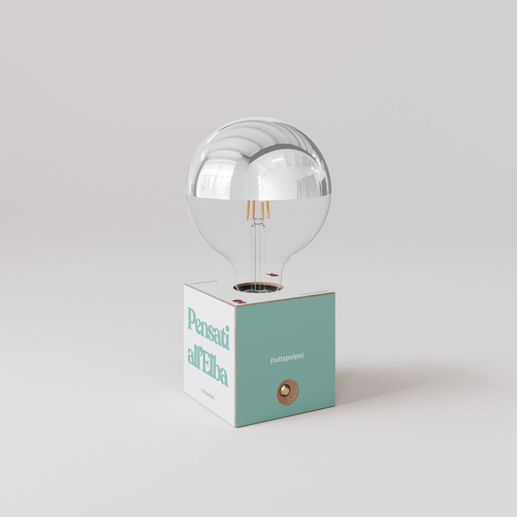 Kabellose Batterie-Lampe Cabless03 „Pensati all’Elba“ mit halbglänzender Glühbirne in Silberkugel-Optik - Tuttapolpa – Ansicht 3