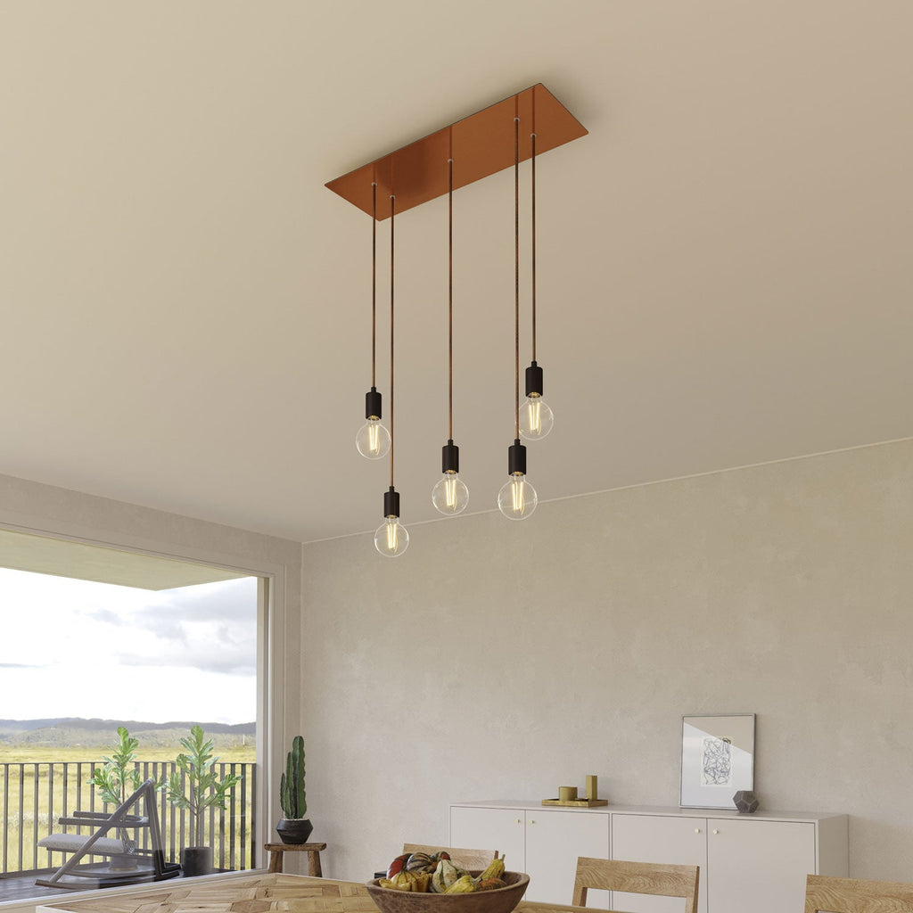 Pendelleuchte mit 5 Auslässen und XXL Rose-One rechteckig 675 mm mit Metallakzenten – Satiniertes Kupfer – Ansicht 2