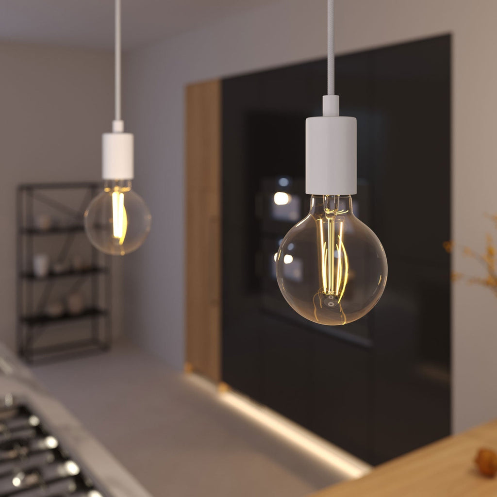 Pendelleuchte komplett mit Textilkabel und monochromen Metall-Finishes – Weiß – Ansicht 2