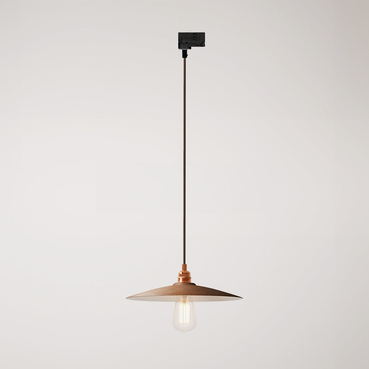 Pendelleuchte mit flachem Keramik-Lampenschirm für Schienensysteme – Corten-Effekt