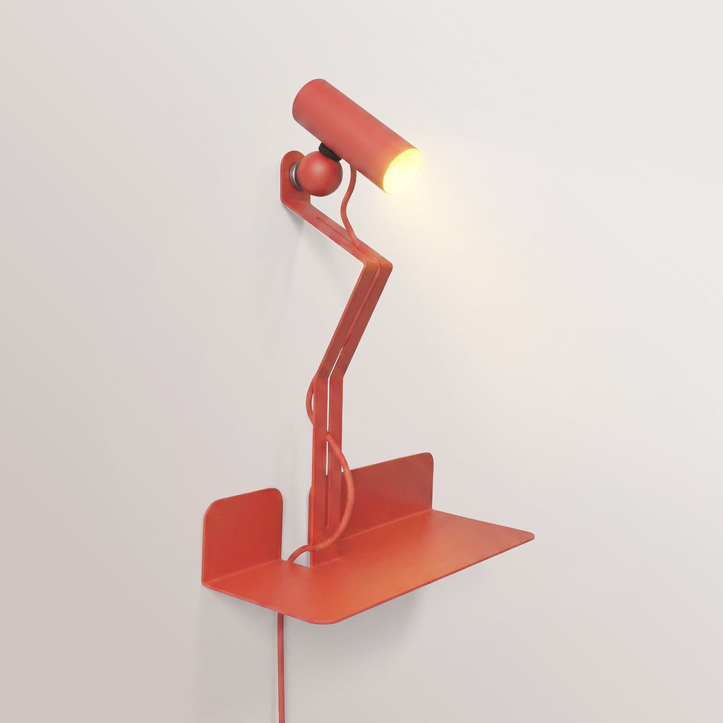 Wandleuchte mit Ablage und verstellbaren magnetischen Spots – Murio Tubo – Rot