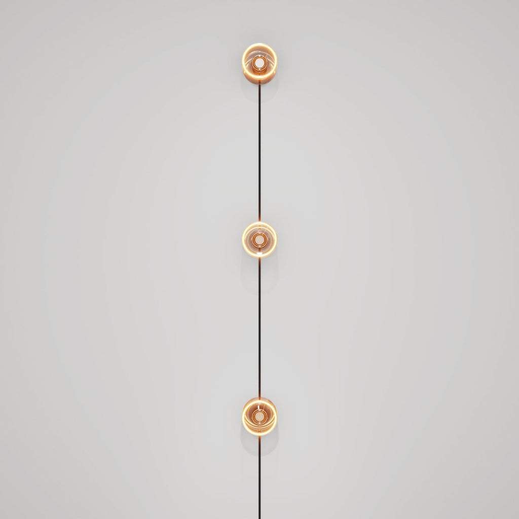 Wandleuchte Spostaluce mit Stecker, 3 Ghost Lampen und schwarzem Kabel