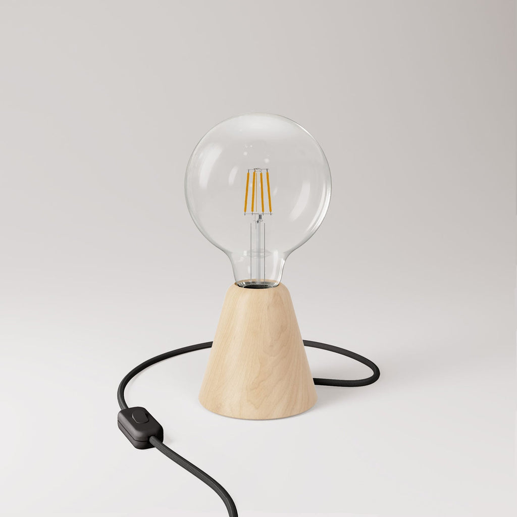 Tischlampe mit Sockel aus Erle, transparenter Glühbirne, Kabel RM04 und EU-Stecker