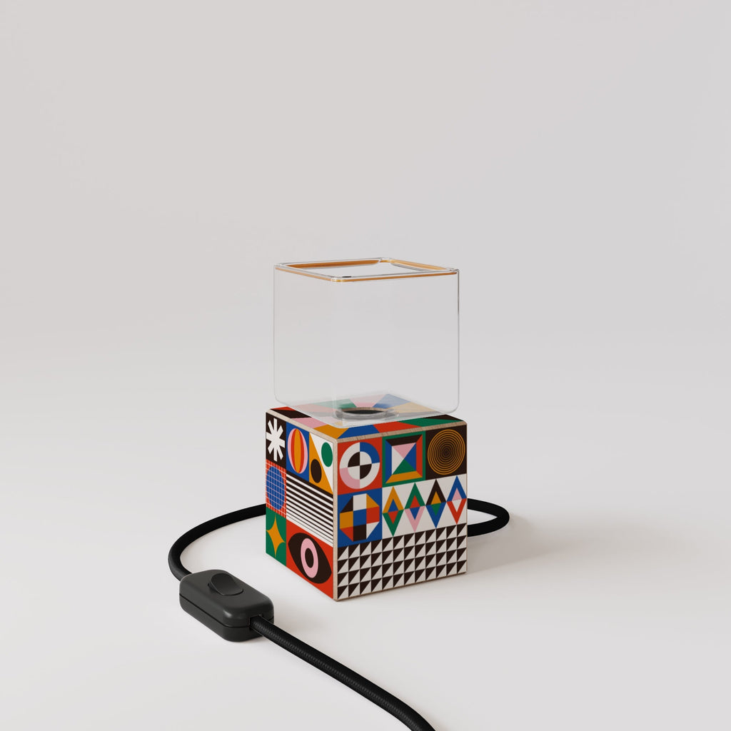 Cubetto Tischlampe mit Ghost Glühbirne - PosterLad – Ansicht 4