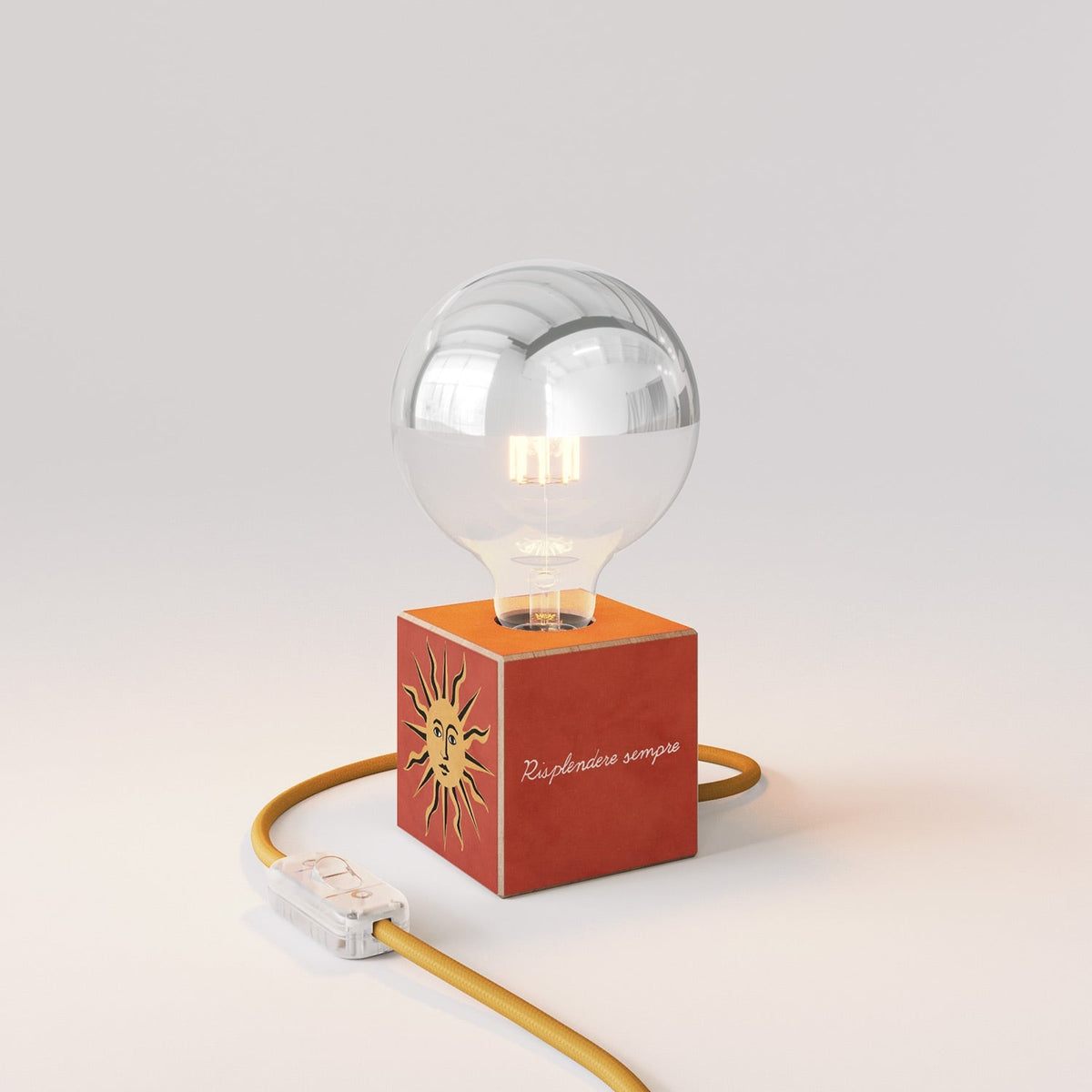 Tischlampe Cubetto „Il sole“ mit Glühbirnen-Globe, halbverspiegelte Silberkugel - Santomanifesto