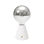 Tragbare, wiederaufladbare Lampe Cabless01 mit Globe-Halbkugel-Glühbirne in Silber – Weiß