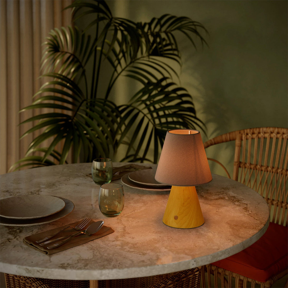 Tragbare, wiederaufladbare Lampe Cabless11 mit Tropfenlampe und Lampenschirm - Safran – Ansicht 2