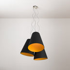 Trittico-Deckenlampe mit kegelförmigen Lampenschirmen in Anthrazit und Mandarine – Made in Italy