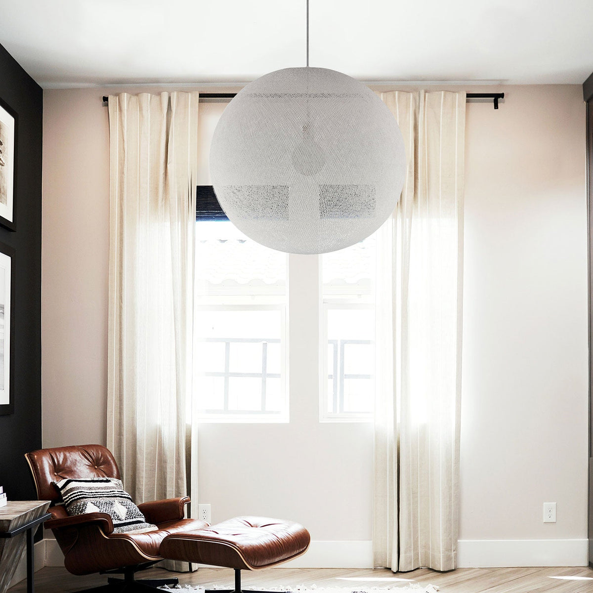 Sfera Light-Lampenschirm aus handgefertigtem Garn – Weißer Polyester – Ansicht 8