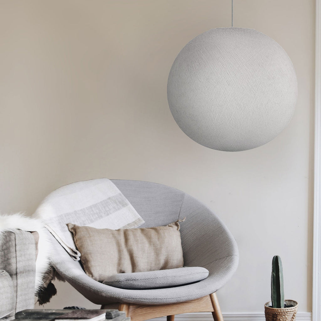 Sfera Light-Lampenschirm aus handgefertigtem Garn – Weißer Polyester – Ansicht 3